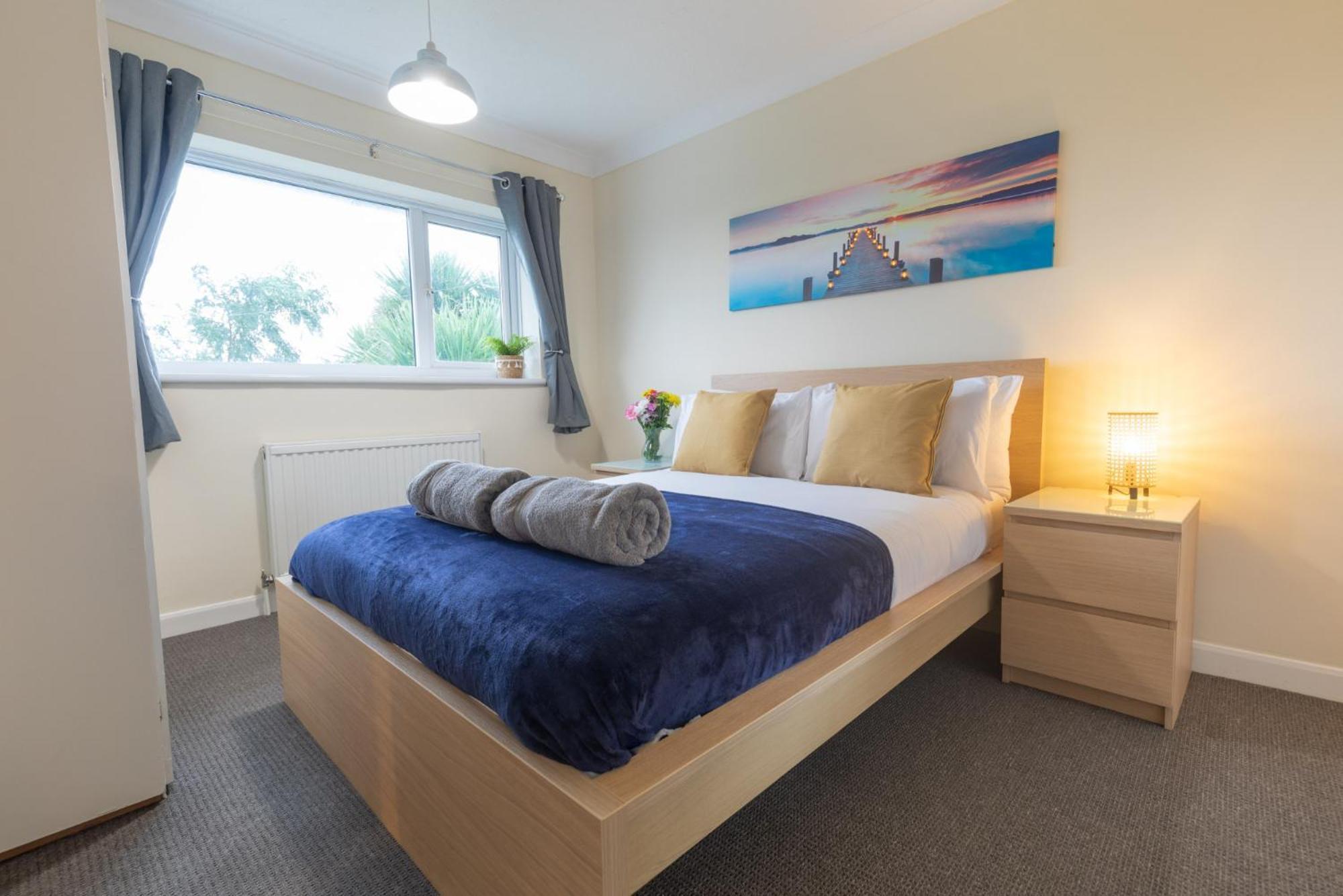 Leconfield Close - Comfy House And Free Parking キングストン・アポン・ハル エクステリア 写真